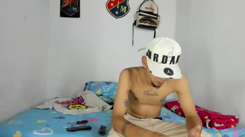 Snapshot of douglas_gallegos chatting on December 20, 2025, 6:48 pm douglas_gallegos online show from December 20, 2025, 6:48 pm