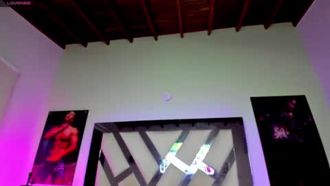 Douglas Safado online show from March 6, 2025, 7:47 am