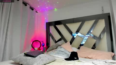 Douglas Safado online show from April 18, 2026, 7:23 am