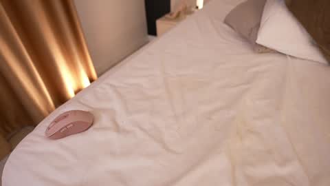    .         . online show from January 29, 2025, 2:32 pm