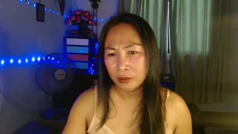 Snapshot of doyouwantme143 chatting on April 25, 2026, 8:06 am doyouwantme143 online show from April 25, 2026, 8:06 am