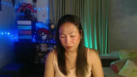 Snapshot of doyouwantme143 chatting on May 9, 2026, 1:05 pm doyouwantme143 online show from May 9, 2026, 1:05 pm