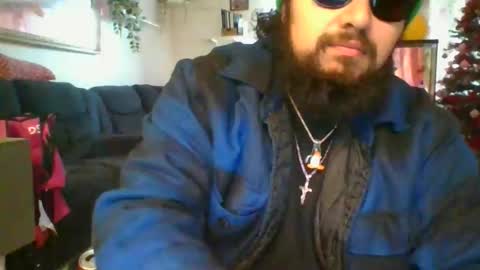 Dpenguino online show from December 16, 2025, 5:29 pm