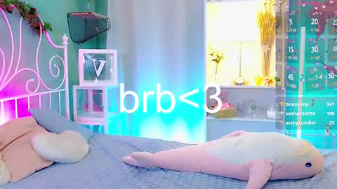 Draculaura online show from December 30, 2024, 3:03 am