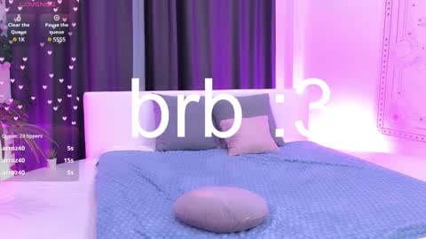 Draculaura online show from February 7, 2025, 11:45 pm