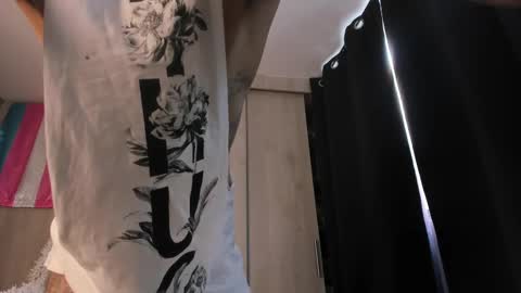 Snapshot of drake_jackson11 chatting on February 25, 2025, 1:17 pm drake jackson11 online show from February 25, 2025, 1:17 pm