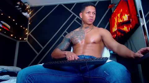 Drake online show from December 30, 2024, 2:42 am