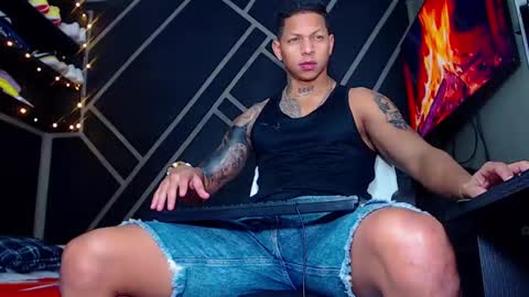 Drake online show from February 4, 2025, 2:39 am