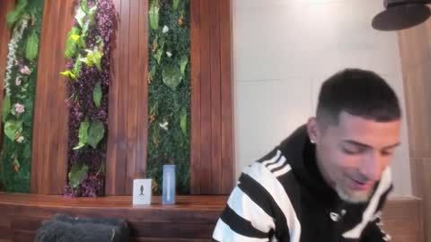 Drake Neuman online show from September 26, 2025, 4:27 am