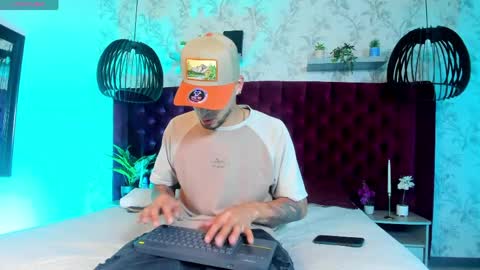 Snapshot of drakeneumann chatting on May 12, 2026, 3:47 am Drake Neuman online show from May 12, 2026, 3:47 am