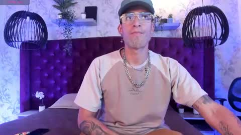 Snapshot of drakeneumann chatting on July 26, 2026, 3:47 am Drake Neuman online show from July 26, 2026, 3:47 am