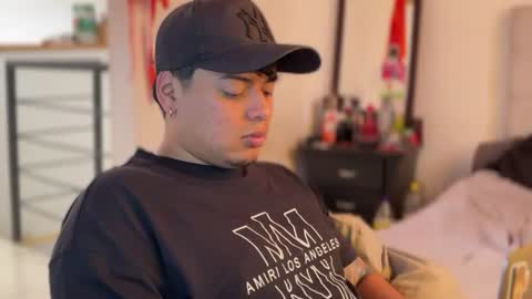 Snapshot of drakenn_ chatting on July 23, 2026, 1:09 pm drakeeee online show from July 23, 2026, 1:09 pm