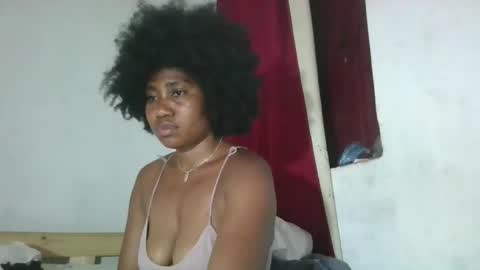 drasomaralda online show from November 18, 2025, 5:06 pm