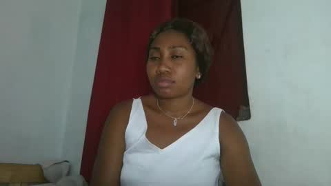 drasomaralda online show from November 25, 2025, 6:52 pm