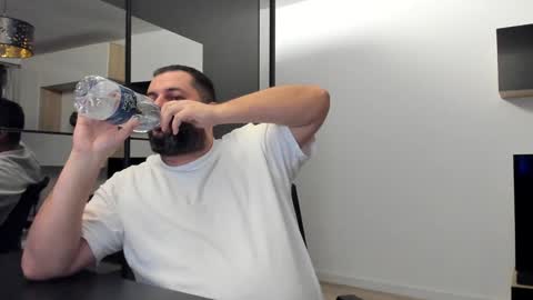 Draven A online show from February 3, 2025, 5:14 pm