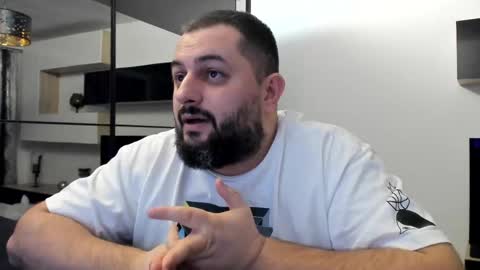 Draven A online show from March 3, 2025, 4:24 pm