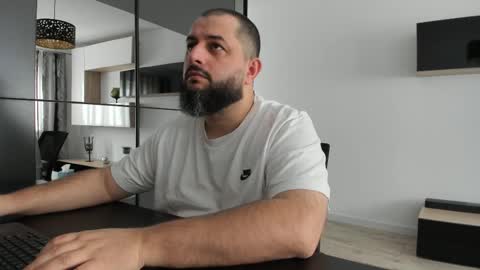 DravenPeak online show from October 27, 2025, 10:52 am