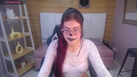 Snapshot of draviana_a chatting on October 18, 2025, 3:20 am Draviana online show from October 18, 2025, 3:20 am