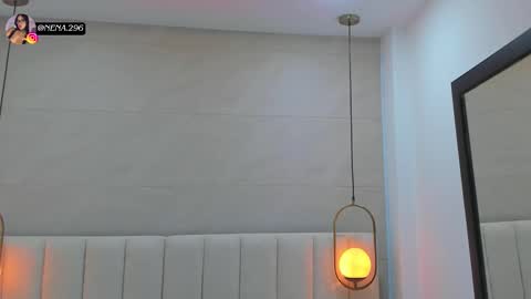 Snapshot of dream_nena chatting on January 7, 2026, 7:27 pm N E N A online show from January 7, 2026, 7:27 pm