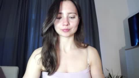 Snapshot of dream_nicole02 chatting on February 20, 2026, 7:54 am Nicole online show from February 20, 2026, 7:54 am