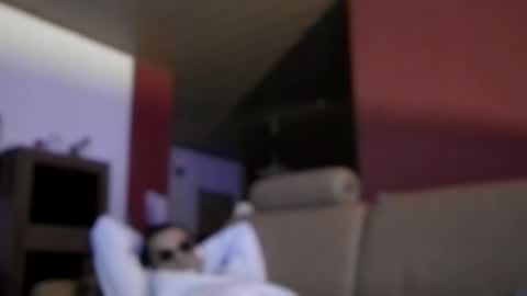 Snapshot of dreambob chatting on October 11, 2025, 11:25 pm Dreambob online show from October 11, 2025, 11:25 pm