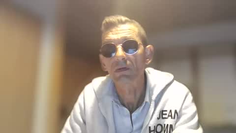 Snapshot of dreambob chatting on June 11, 2026, 2:53 am Dreambob online show from June 11, 2026, 2:53 am