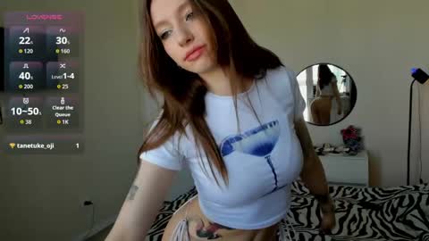 Hello im Eva  online show from April 22, 2026, 1:23 pm