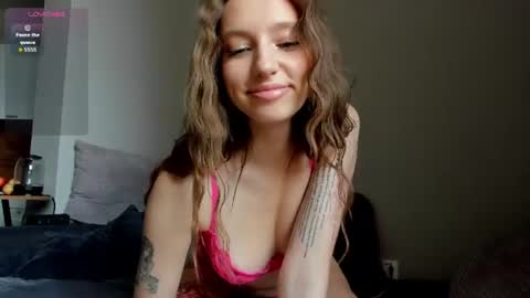 Snapshot of dreamhale chatting on July 23, 2026, 10:35 am Hello im Eva online show from July 23, 2026, 10:35 am