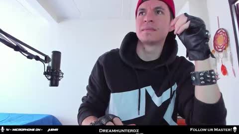 Your lord. - ONLINE  1500 Pm to 2100 Pm - New York Hour online show from November 6, 2025, 9:15 pm