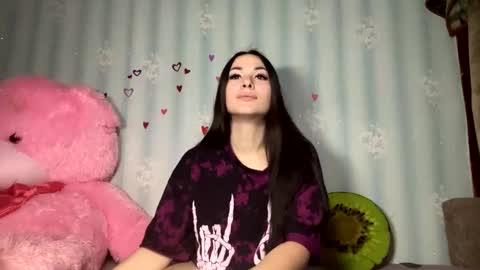 Karina online show from February 5, 2025, 7:31 pm