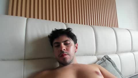 Snapshot of dreamsuxx chatting on November 3, 2025, 7:15 pm Diego online show from November 3, 2025, 7:15 pm