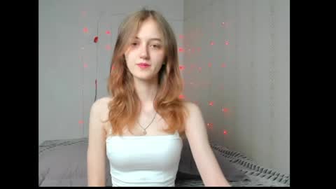 Snapshot of dreamy_pollyyy chatting on May 14, 2026, 7:31 pm dreamy_pollyyy online show from May 14, 2026, 7:31 pm