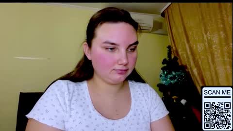 Mila online show from February 3, 2026, 4:01 pm