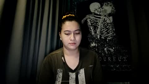 dreamycreamyst online show from December 27, 2024, 10:26 pm