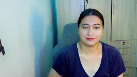 Snapshot of dreamycreamyst chatting on July 8, 2026, 4:17 am dreamycreamyst online show from July 8, 2026, 4:17 am