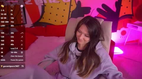 Lina online show from January 14, 2026, 8:58 pm