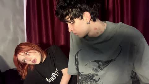 Elena and Nikolai online show from April 9, 2026, 8:09 am