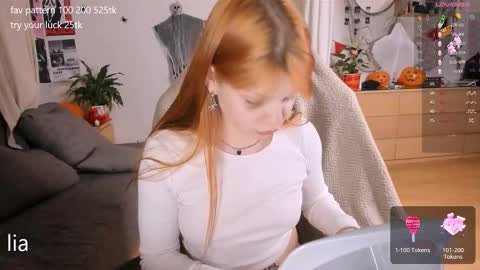 my name is Lia online show from October 24, 2025, 9:11 pm