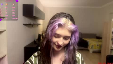 Dia online show from April 19, 2026, 6:10 pm