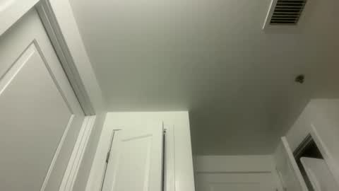 Snapshot of drewmackin05 chatting on February 16, 2026, 11:34 pm drewmackin05 online show from February 16, 2026, 11:34 pm