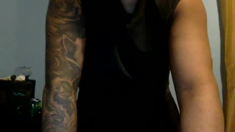 Snapshot of drewyy614264 chatting on May 18, 2026, 5:57 am Drewyyy online show from May 18, 2026, 5:57 am