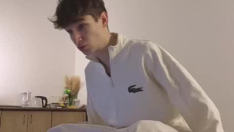 Mark online show from January 10, 2026, 8:43 pm