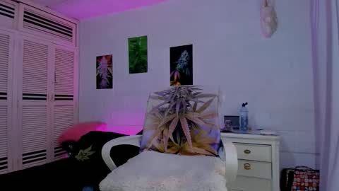 drippyorlove online show from December 20, 2025, 7:43 pm