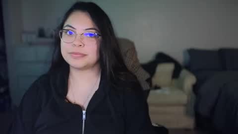 Drizzypeach602 online show from December 29, 2024, 5:10 am