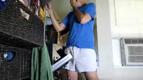 Snapshot of drmbigg chatting on July 9, 2026, 7:40 pm Hello Hope you enjoy what you see. I love attention in dirty talk and tips thickcock edging precum dirtyTalk C2C online show from July 9, 2026, 7:40 pm