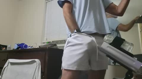 Snapshot of drmbigg chatting on July 20, 2026, 10:29 am Hello Hope you enjoy what you see. I love attention in dirty talk and tips thickcock edging precum dirtyTalk C2C online show from July 20, 2026, 10:29 am