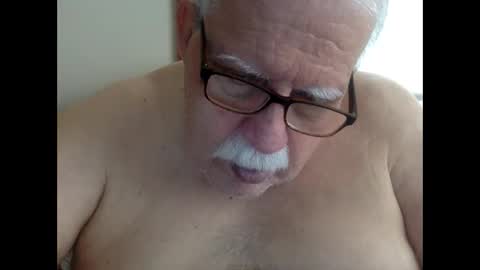 Snapshot of drnick069 chatting on April 25, 2026, 4:04 pm drnick069 online show from April 25, 2026, 4:04 pm