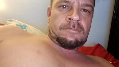 Snapshot of droc1824 chatting on December 11, 2024, 12:02 pm droc1824 online show from December 11, 2024, 12:02 pm