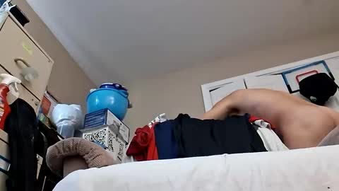 Snapshot of droc1824 chatting on September 16, 2025, 10:00 pm droc1824 online show from September 16, 2025, 10:00 pm