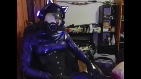 Snapshot of drone1397 chatting on January 20, 2025, 10:48 pm Drone1397 online show from January 20, 2025, 10:48 pm